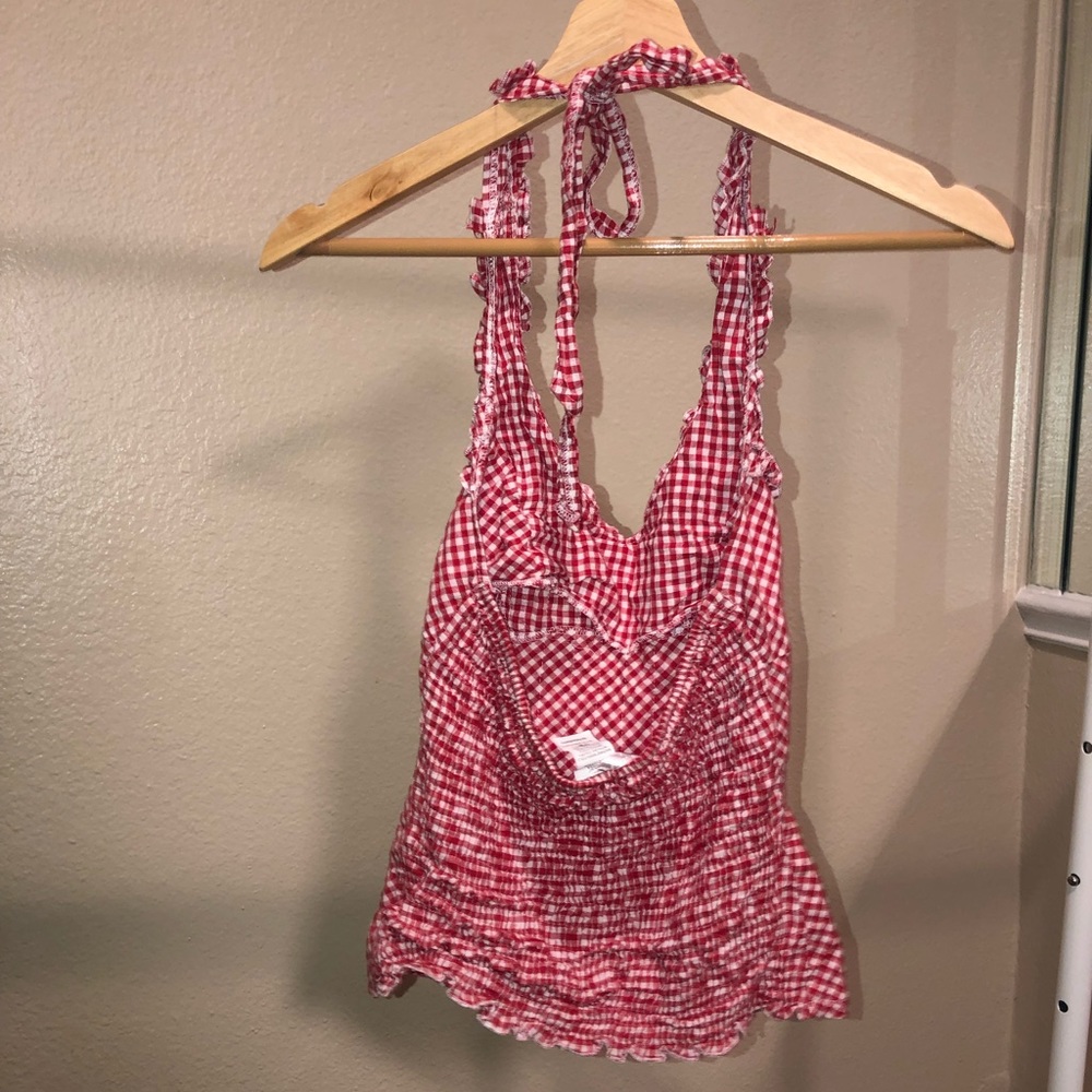 Check red top - Picture 2 of 2